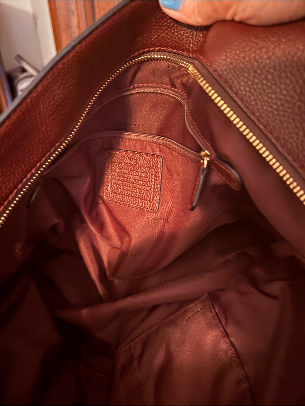 Coach Pebbled Leather Tote in gorgeous Burgundy with Gold Hardware - Picture 9 of 9